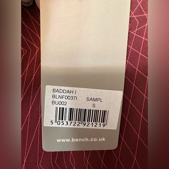 Bench Red Patterned Full Length Leggings NWT - Picture 4 of 7